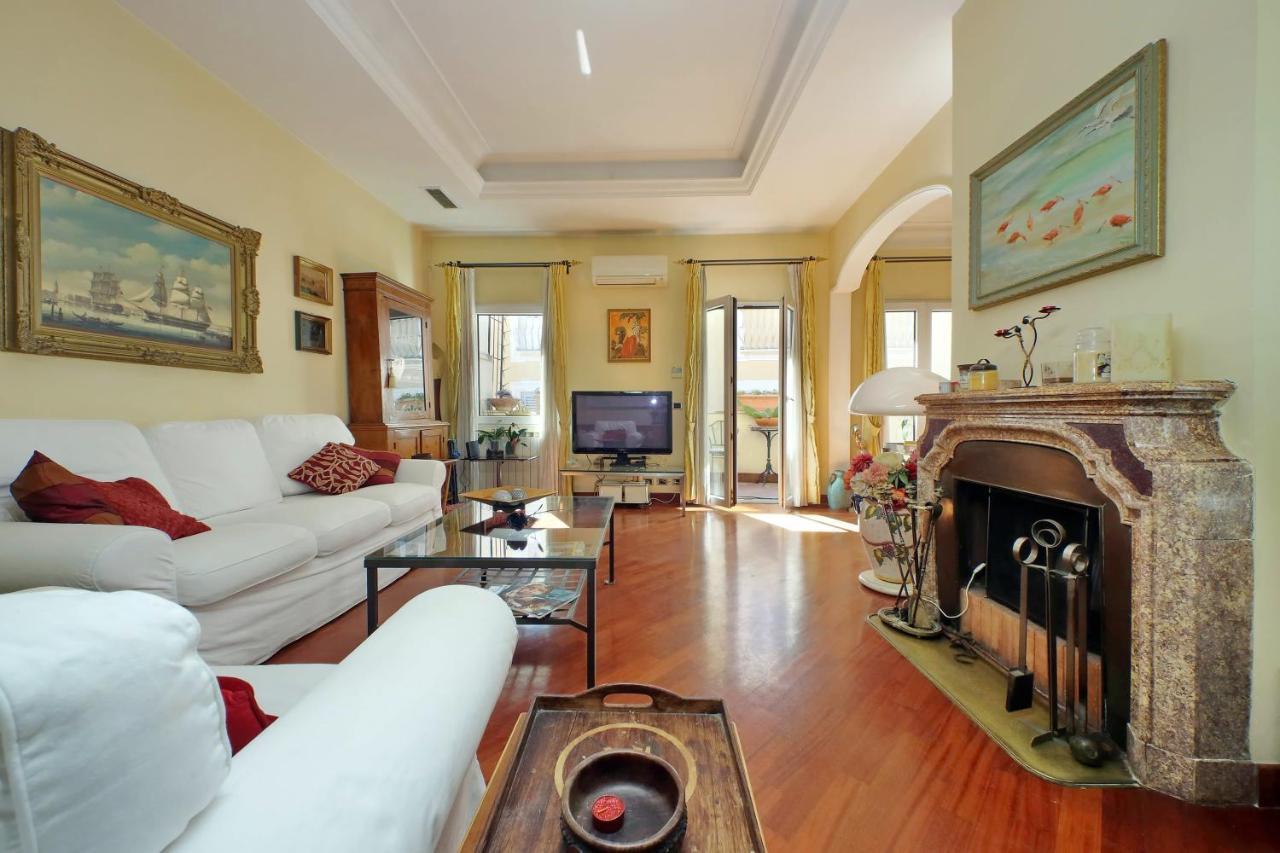 Appartement 4bnb - Luxury Trevi W Terrace *